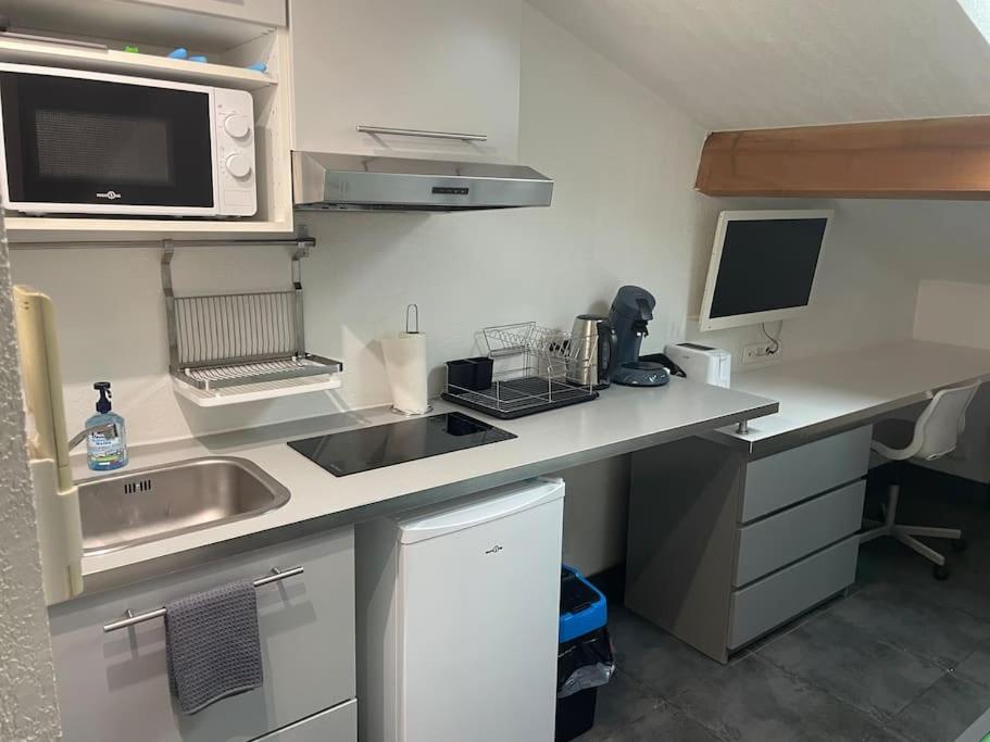 Appartement Studio8 Proche Fac Climatise *